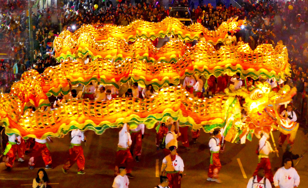 chinese new year celebrations melbourne tonight